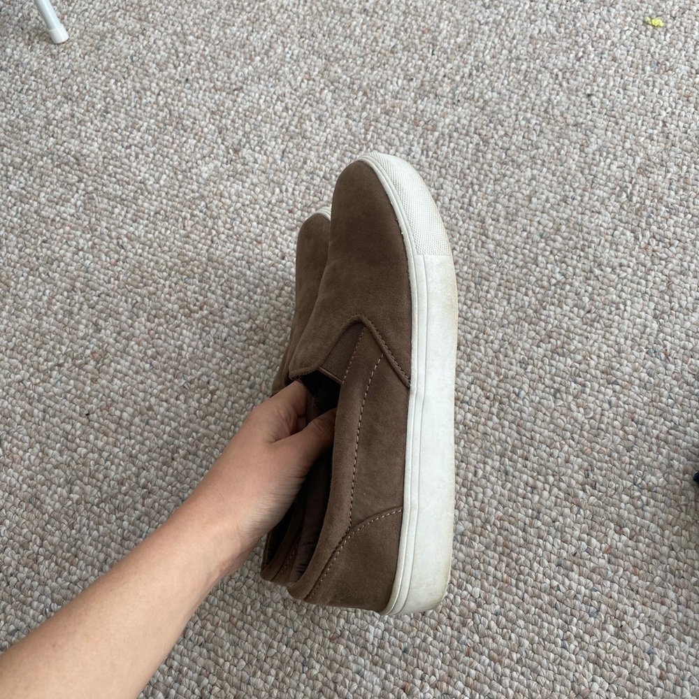 Shoes - Picture 2 of 2